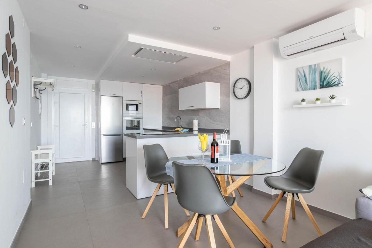 Apartment Arce Frontline Seaview Нерха Екстериор снимка